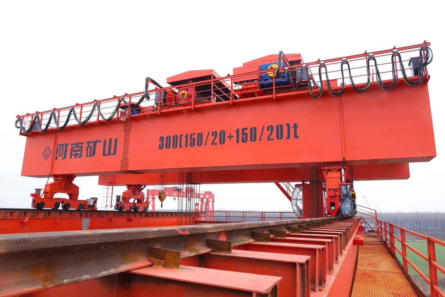 Double girder Overhead crane manufactured by Henan Mine Crane