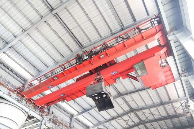 Intelligent grab crane for iron and steel industry