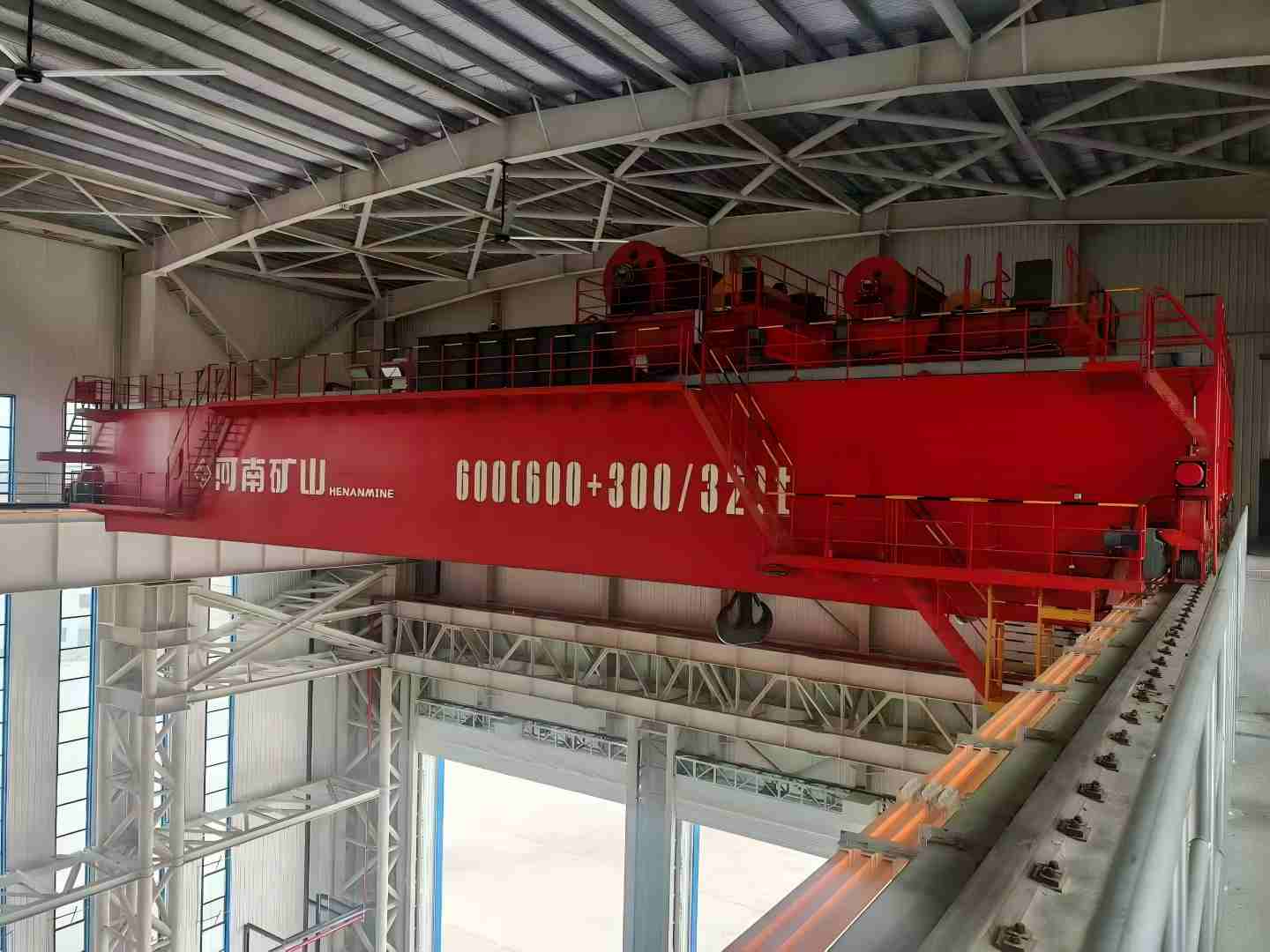 overhead traveling crane
