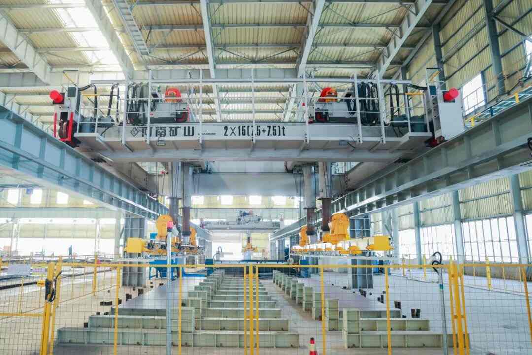 2&times;15(7.5+7.5)t Fully automatic steel plate handling bridge crane manufactured by Henan Mine Crane
