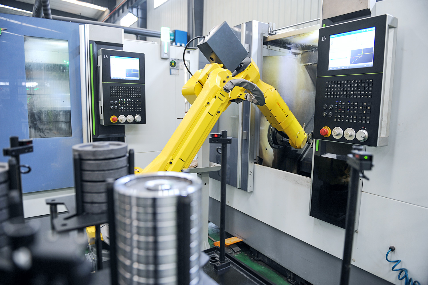 Henan Mine Crane Smart crane automatic welding machine